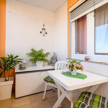 Apartment With A Parking Space Liznjan, Medulin - 21802 Liznjan