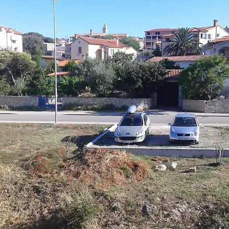 With A Parking Space Liznjan, Medulin - 13934 Ližnjan