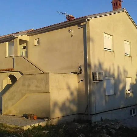 With A Parking Space Liznjan, Medulin - 13934 Ližnjan